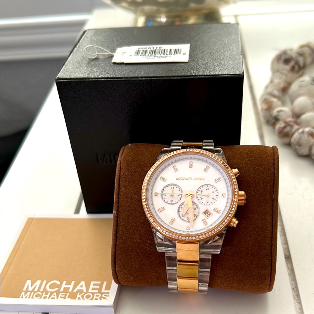 🤍EUC MICHAEL KORS Women’s Clear & Rosegold watch.